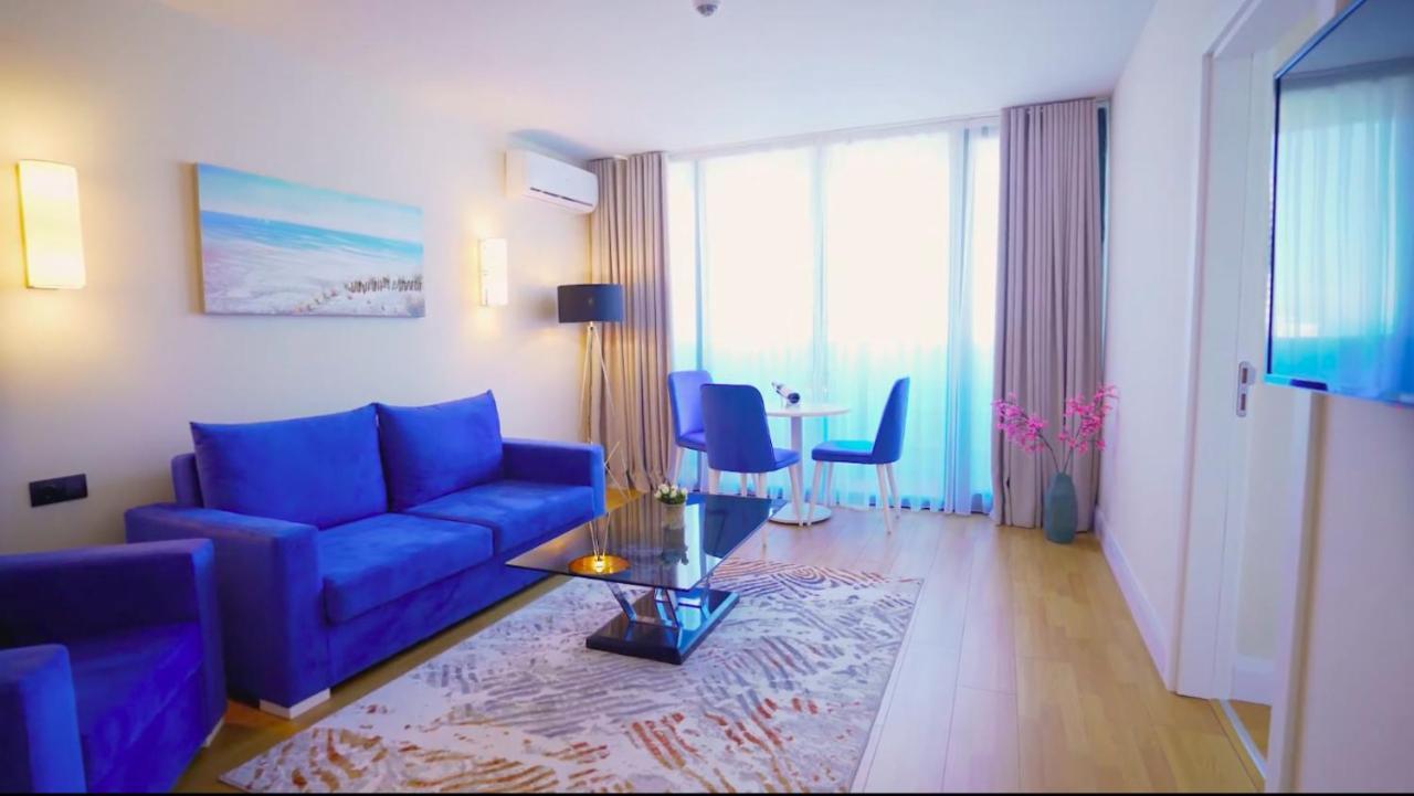 Aparthotel For Batumi Orbi City Экстерьер фото