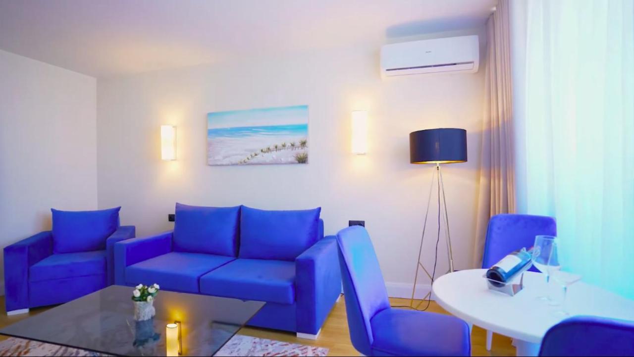 Aparthotel For Batumi Orbi City Экстерьер фото