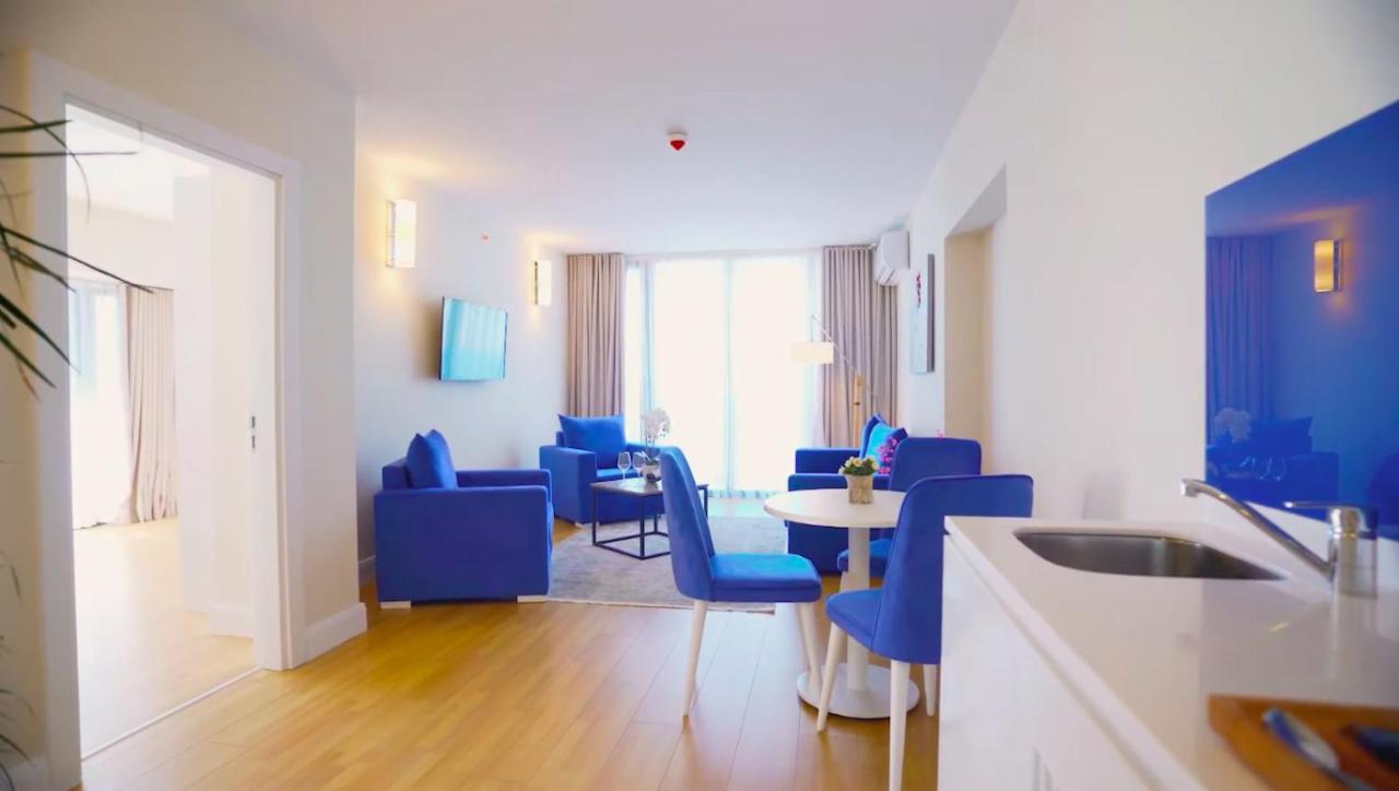 Aparthotel For Batumi Orbi City Экстерьер фото